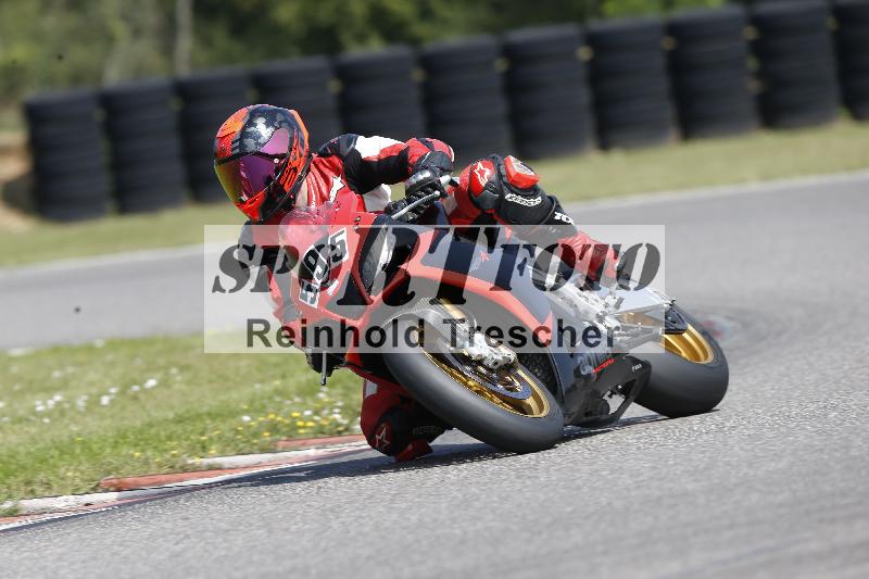 /45 10.08.2025 Plüss Moto Sport ADR/Einsteiger/595